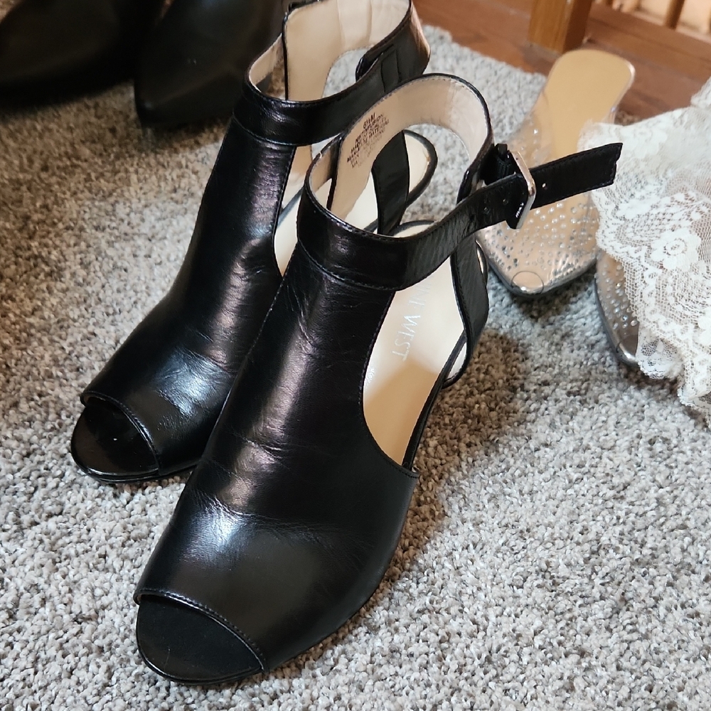 Elegant Black Women's Peep-Toe Heels